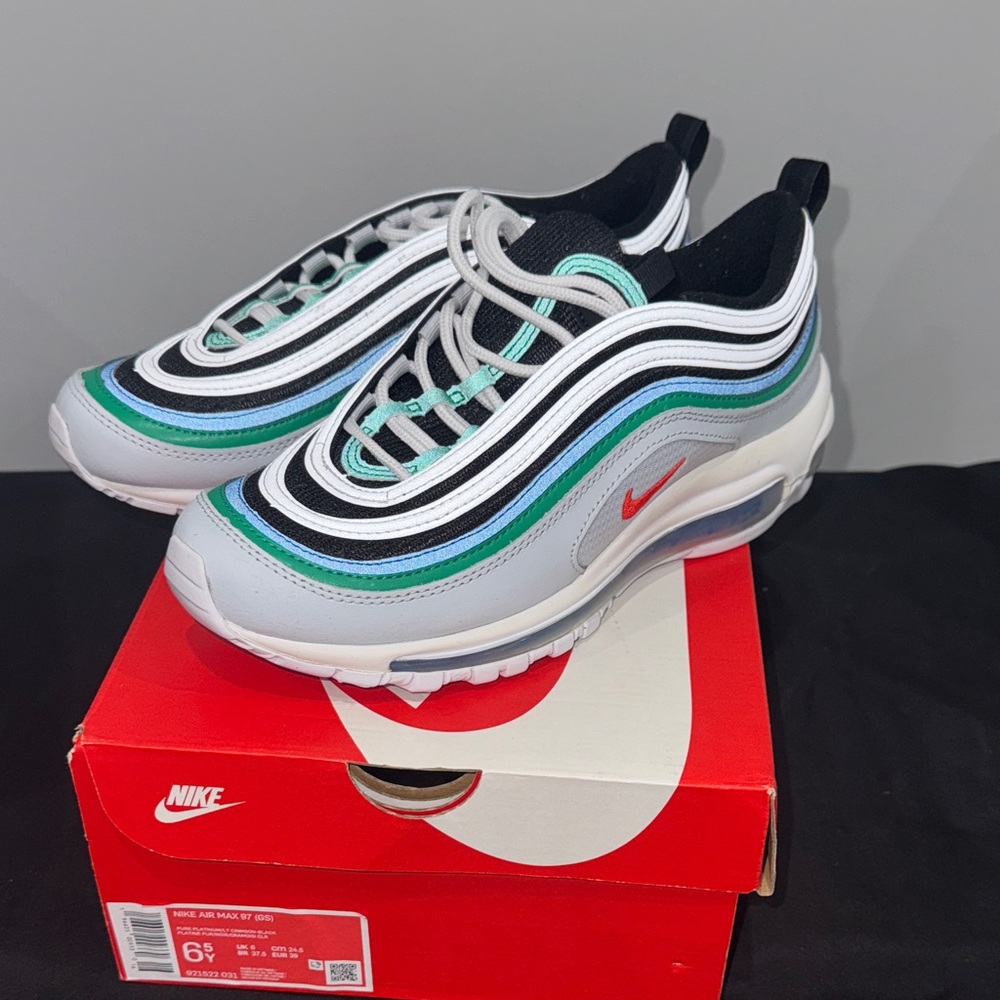 NEW:Nike Kids Sneakers - Black, White, Green, Blue